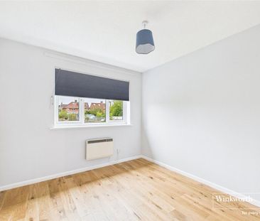 3 bedroom terraced house to rent - Photo 5