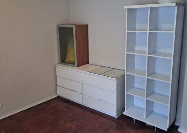 Arrendo quarto Lisboa av Roma