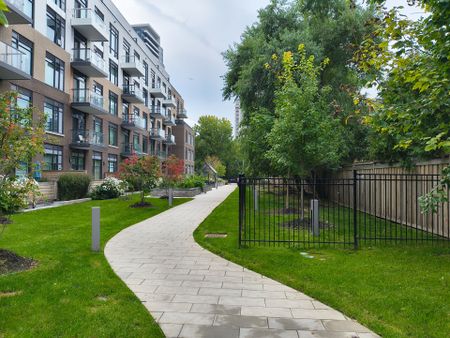 For Lease - 8 Beverley Glen Boulevard Unit# C701, Vaughan, Ontario - Photo 5