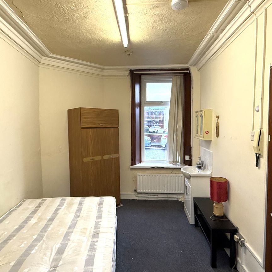 Great Shaw Street, Preston - Photo 1