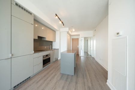 For Lease - 7 Grenville Street Unit# 5206, Toronto, Ontario - Photo 5