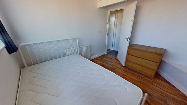 Kelsall Terrace, Hyde Park - Photo 1