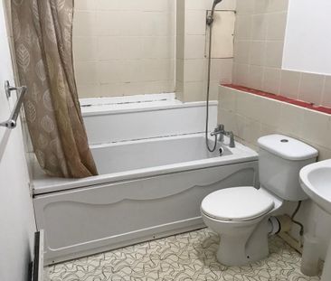 1 Bed Flat, George Street, AB25 - Photo 3