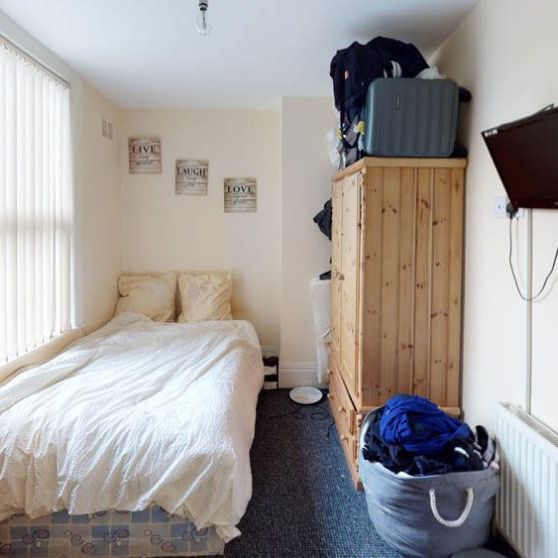 25 Lumley Road, Leeds, LS4 2NH - Photo 1
