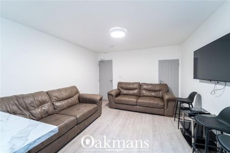 6 bedroom end of terrace house to rent - Photo 3