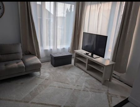 Maison à étages - 1608 Rue Balmoral - Photo 2