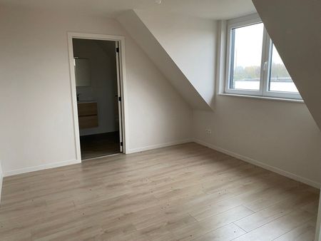 NIEUWBOUW 4-gevel woning, ideaal gelegen in een rustige straat. - Photo 3