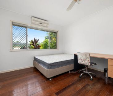 Unit 1/43 Macadamia Street, - Photo 4