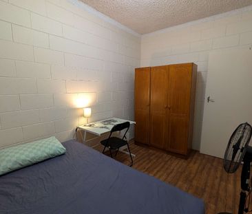 Renown Park - Photo 2