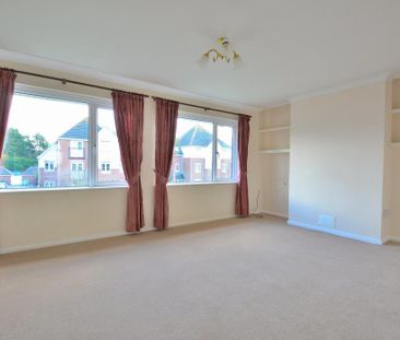 2 bedroom maisonette to rent - Photo 2
