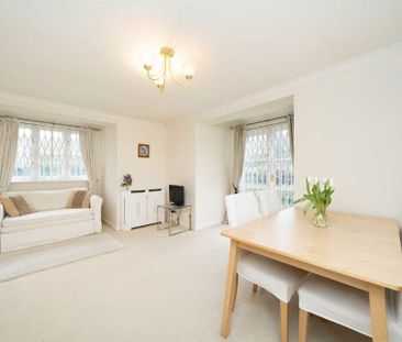 Studio to rent - Photo 6