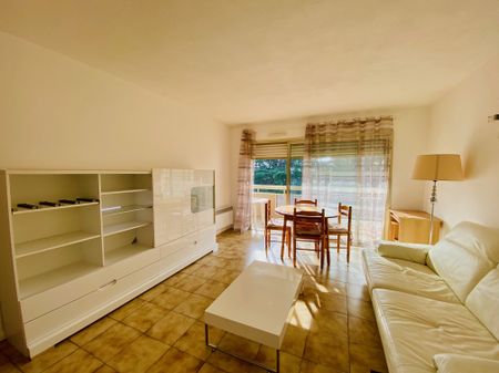 Location Appartement 2 pièces 37m² LE CANNET 06110 - Photo 2