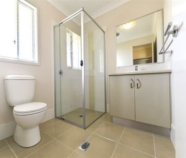 WESTDALE – Modern in New Estate! - Photo 6