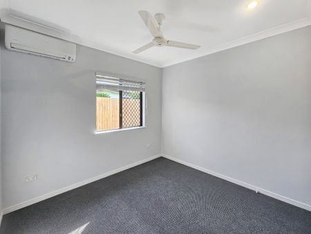 Modern Family Home in Quiet Gordonvale Location - Photo 5