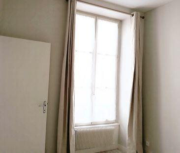 Location Appartement 2 pièces 31m² ORLEANS 45000 - Photo 3