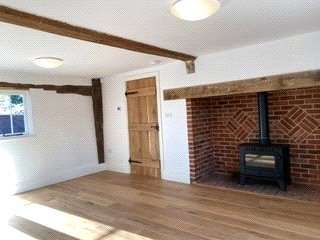 Refurbished farmhouse in a beautiful rural setting. - Photo 5