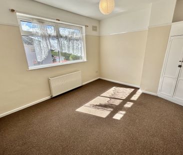 Beauvale Crescent - Photo 3