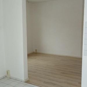 Schöne Zweiraumwohnung in der Südstadt - Photo 2