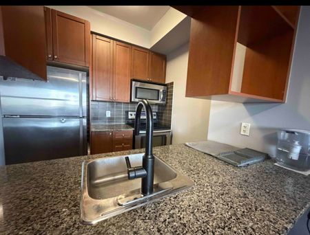 For Lease - 181 Village Green Square Unit# 1221, Toronto, Ontario - Photo 3