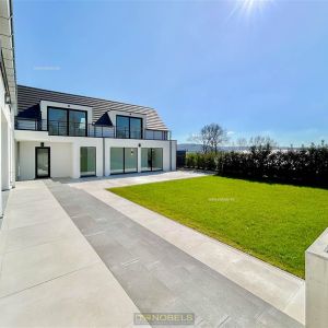 Te huur exclusieve villa met poolhouse rustig gelegen te Frasnes - Foto 2