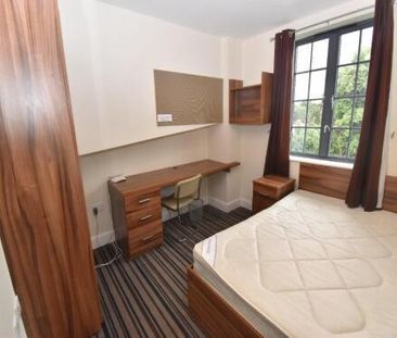 6 bedroom apartment to rent - Photo 4