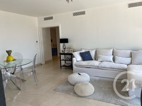 Location Appartement 3 pièces 67m² NICE 06300 - Photo 1