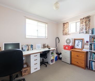 41A Keenan St, Margate QLD 4019 - House For Rent | Domain - Photo 5