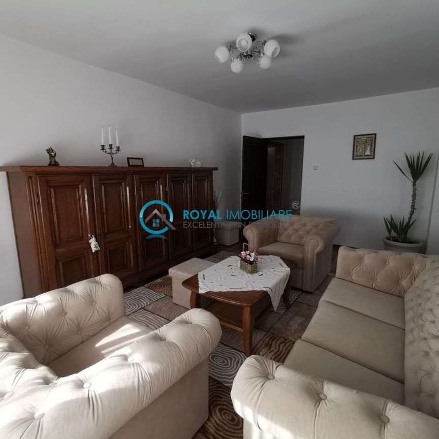 Royal Imobiliare Inchirieri Apartamente Ultracentral - Fotografie 1