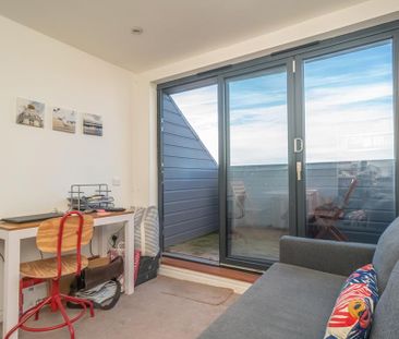 4 bedroom terraced house to rent - Photo 2