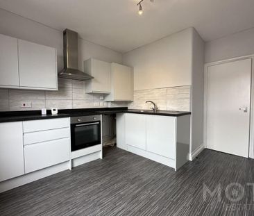 2 bedroom maisonette to rent - Photo 4