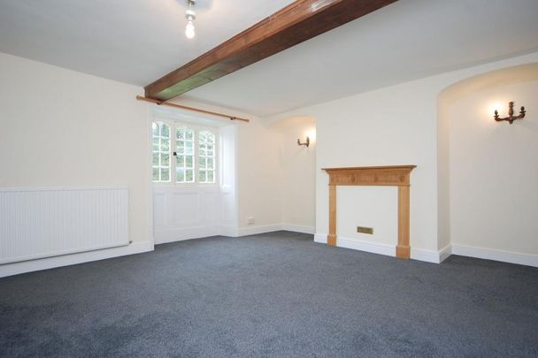 4 bedroom detached house to rent - Photo 1