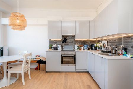 Chepstow Crescent, W11 - Photo 5