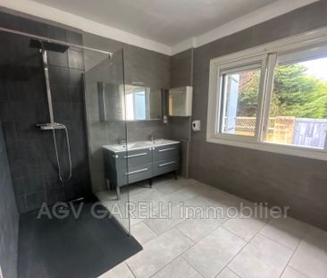 Location Maison 3 pièces 85m² HYERES 83400 - Photo 4