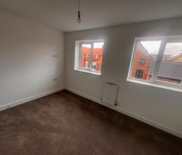 Grant Close, Spalding, Donington - Photo 4