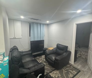 For Lease - 56 Cranberry Crescent Unit# Basement, Brampton, Ontario - Photo 3