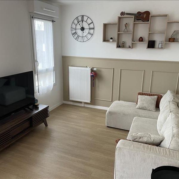 2 pièces - Meublé - 52,85 m² - 3ème étage - Colocation non autorisée - Photo 1