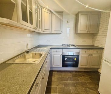 1 bedroom ground floor flat to rent - Photo 3