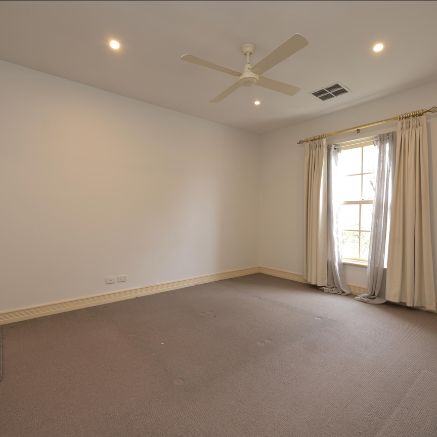 15 RHYL AVENUE, Wayville SA 5034 - House For Rent - $920 | Domain - Photo 1