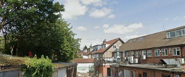 5 Bed Terraced House, St. Annes Road, LS6 - Photo 1