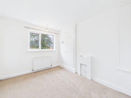 Salisbury Street, Beeston, Nottingham, NG9 - Photo 3