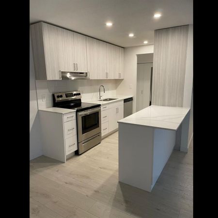 Blueridge Apartments - Photo 3