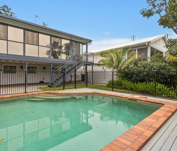 Coastal Charm Meets Modern Comfort in Prime Kiama Location - Photo 4