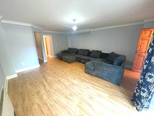 Chieftain’s Drive, Balbriggan, Co. Dublin ** SHORT TERM LET ** 6 MONTH LEASE ** - Photo 1