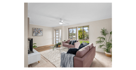 Spacious family home + huge 802sqm + space for the kids in unbeatable location - Photo 3