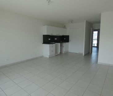 Location Appartement 3 pièces 63m² LA CHAPELLE SUR ERDRE 44240 - Photo 3