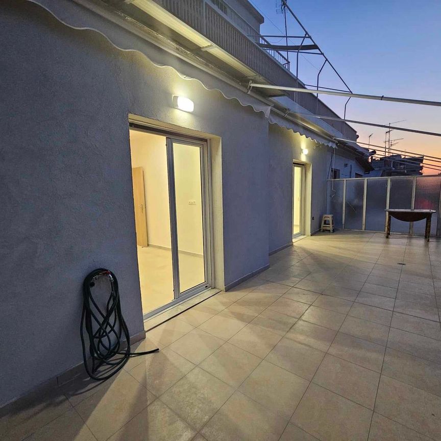 Ενοικίαση κατοικίας, 65 τ.μ., Πειραιάς, 750 € - Photo 1