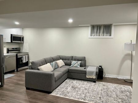 For Lease - 8 Grace Crescent Unit# Bsmt, Barrie, Ontario - Photo 5