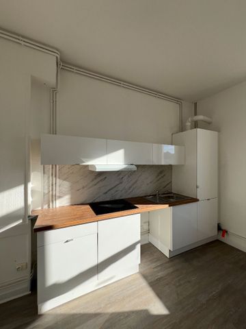 Location Appartement 3 pièces 84m² - Photo 5