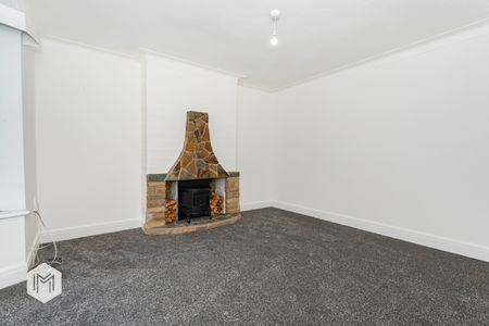 Eccles Old Road - Photo 2