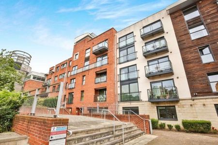 2 bedroom flat to rent - Photo 5